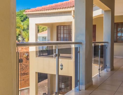 1456room3-nelspruit-conqueror-victory-inn-guest-house-0005